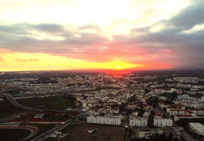 Villa en Tavira - CASA FRANGIPANI, Quinta da Foz Villa en Tavira - CASA FRANGIPANI, Quinta da Foz