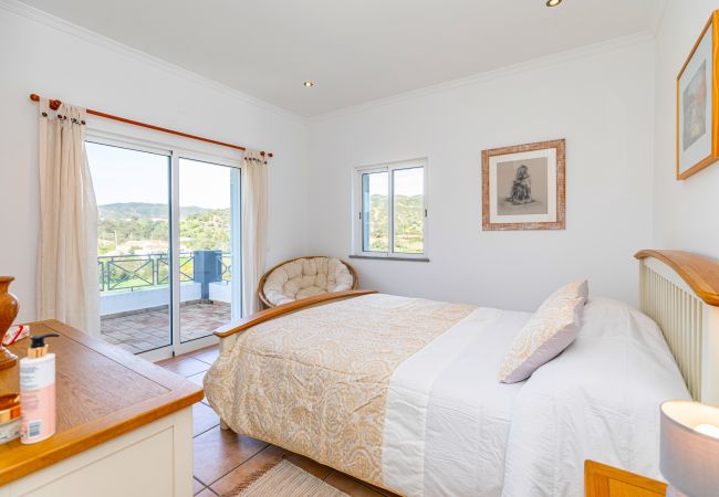 Villa en Santa Catarina Fonte Bispo - VILLA SERENA, Morenos Villa en Santa Catarina Fonte Bispo - VILLA SERENA, Morenos