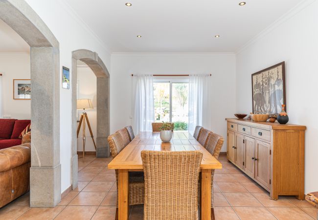 Villa en Santa Catarina Fonte Bispo - VILLA SERENA, Morenos Villa en Santa Catarina Fonte Bispo - VILLA SERENA, Morenos