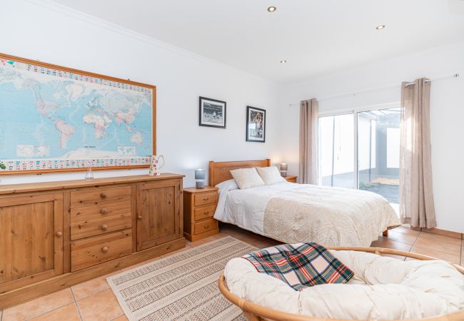 Villa en Santa Catarina Fonte Bispo - VILLA SERENA, Morenos Villa en Santa Catarina Fonte Bispo - VILLA SERENA, Morenos