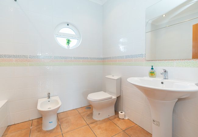 Villa en Santa Catarina Fonte Bispo - VILLA SERENA, Morenos Villa en Santa Catarina Fonte Bispo - VILLA SERENA, Morenos