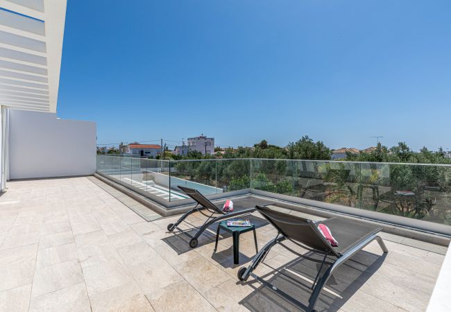 Villa en Santa Luzia - CASA BRANCA 7 BED, Fishing Village Villa en Santa Luzia - CASA BRANCA 7 BED, Fishing Village