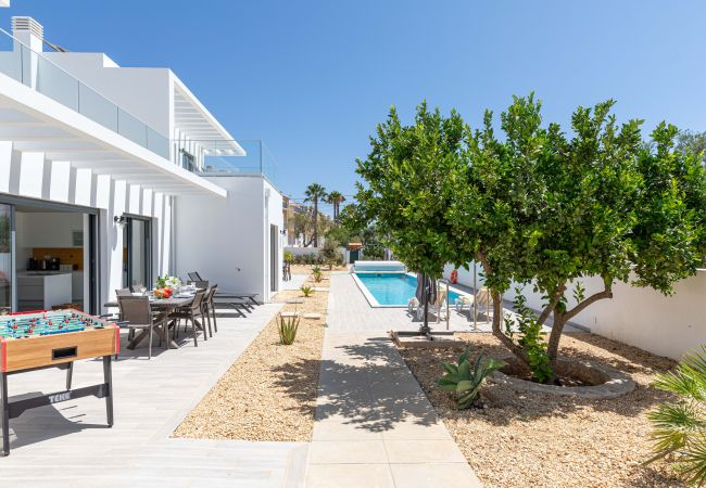 Villa en Santa Luzia - CASA BRANCA 7 BED, Fishing Village Villa en Santa Luzia - CASA BRANCA 7 BED, Fishing Village