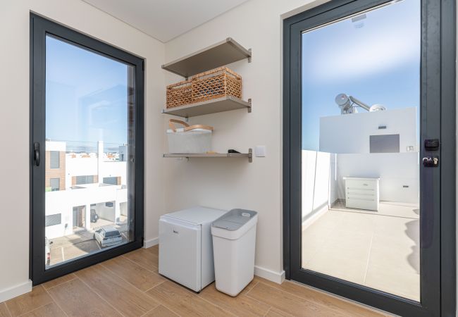 Casa adosada en Fuseta - CASA MARGARIDA, Arte Nova Casa adosada en Fuseta - CASA MARGARIDA, Arte Nova