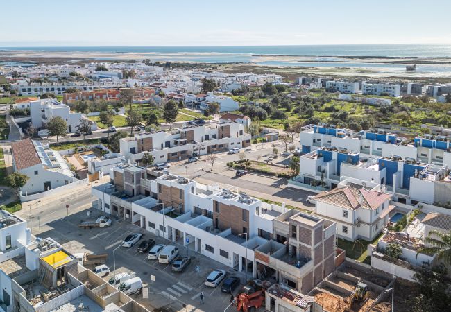 Casa adosada en Fuseta - CASA MARGARIDA, Arte Nova Casa adosada en Fuseta - CASA MARGARIDA, Arte Nova