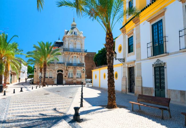 Casa adosada en Fuseta - CASA MARGARIDA, Arte Nova Casa adosada en Fuseta - CASA MARGARIDA, Arte Nova
