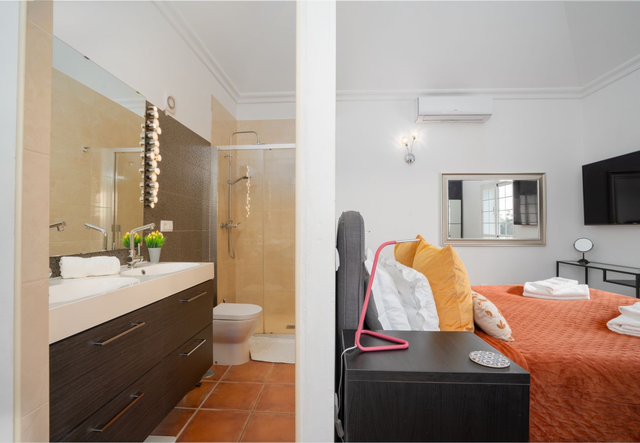 Villa en Tavira - CASA LIMOEIRO, Solteiras, Near Tavira