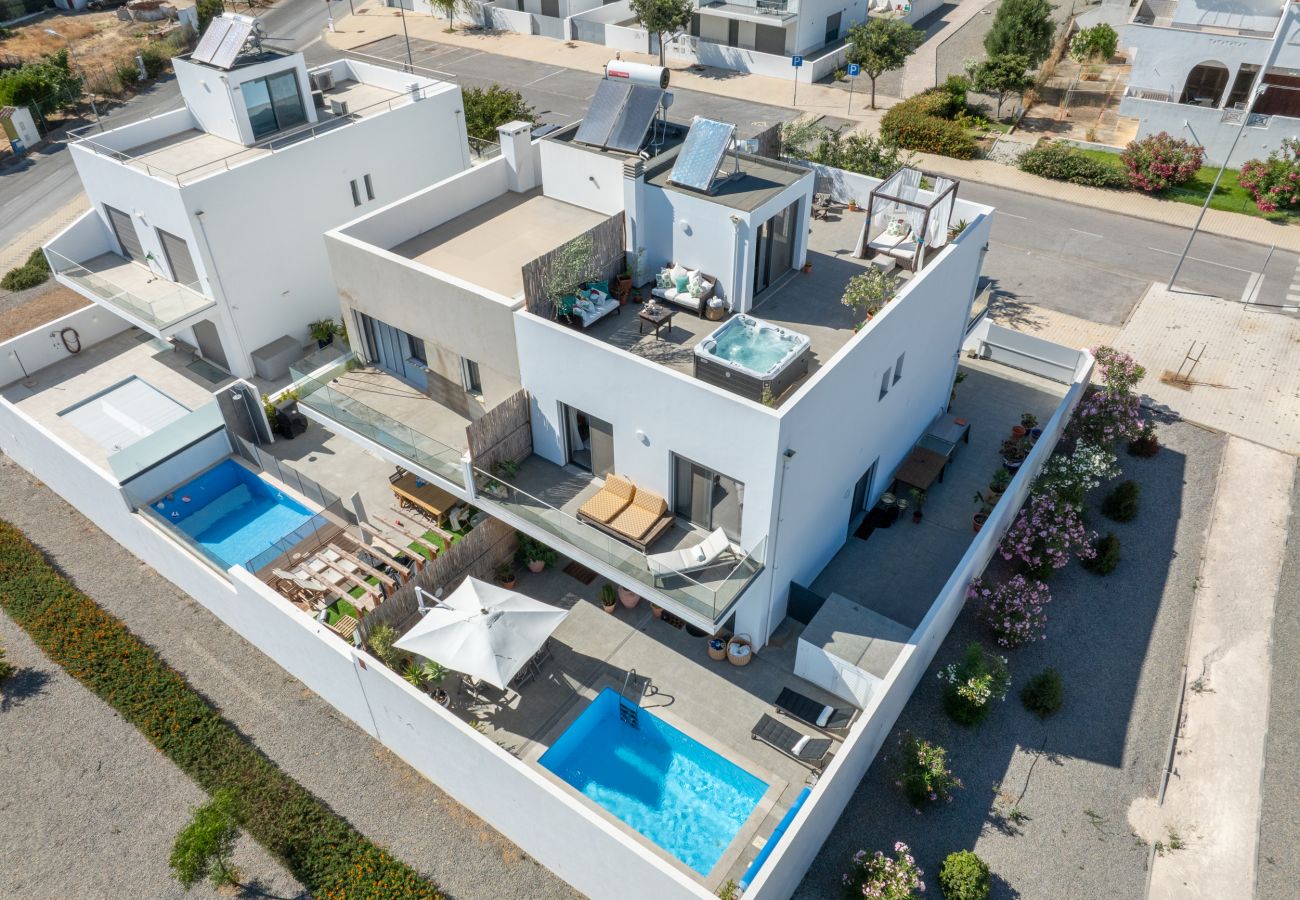 Villa en Moncarapacho - RIA HOUSE, Praia Dos Cavacos, Nr Olhão