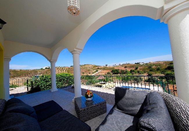 Villa à Tavira - LITTLE VINEYARD, Eiroes Villa à Tavira - LITTLE VINEYARD, Eiroes