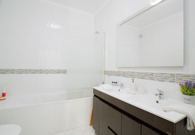 Maison mitoyenne à Fuseta - CASA CHAMELEON, Upper Town Maison mitoyenne à Fuseta - CASA CHAMELEON, Upper Town