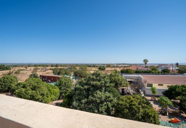 Maison mitoyenne à Fuseta - CASA CHAMELEON, Upper Town Maison mitoyenne à Fuseta - CASA CHAMELEON, Upper Town