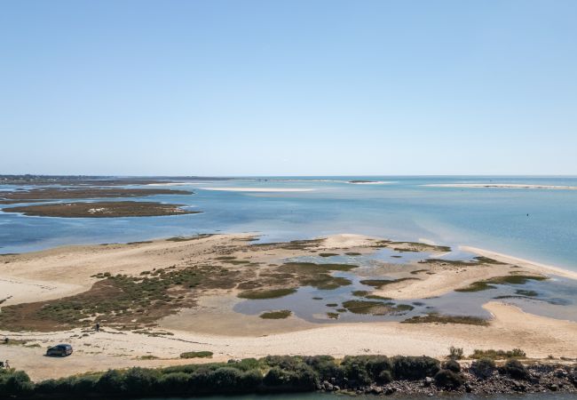 Maison mitoyenne à Fuseta - CASA CHAMELEON, Upper Town Maison mitoyenne à Fuseta - CASA CHAMELEON, Upper Town