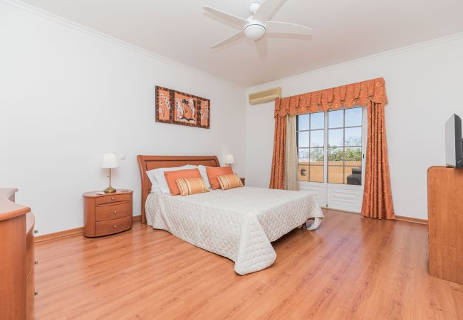 Villa à Tavira - TAVIRA MAR E SOL, Mato Santo Espirito Villa à Tavira - TAVIRA MAR E SOL, Mato Santo Espirito