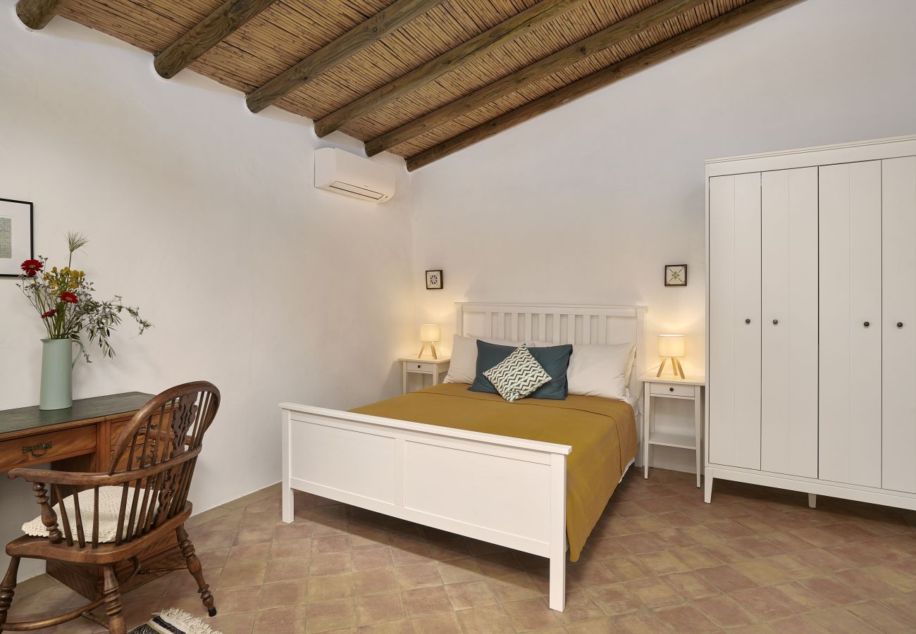 Gîte Rural à Tavira - CASA ALVORADA, Callebanda Barracol