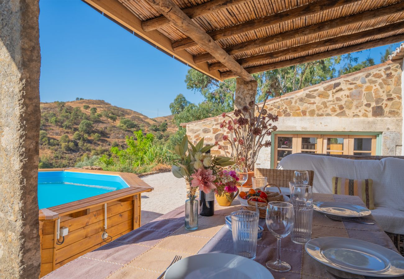 Gîte Rural à Tavira - CASA ANDORINHA, Callebanda Barracol