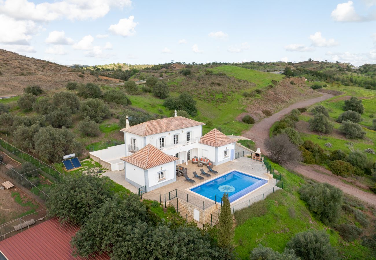 Villa à Tavira - CASA LIMOEIRO, Solteiras, Near Tavira