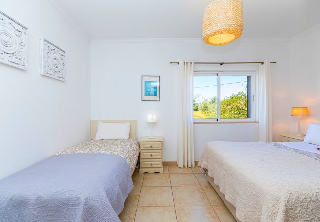 Casa geminada em Tavira - CASA CHEILE, Urbanização Marlin Casa geminada em Tavira - CASA CHEILE, Urbanização Marlin