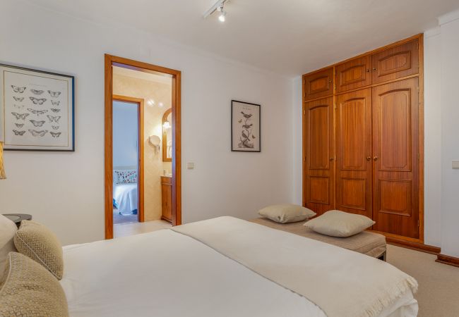 Villa em Tavira - VILLA JACARANDA, Quinta do Perogil Villa em Tavira - VILLA JACARANDA, Quinta do Perogil