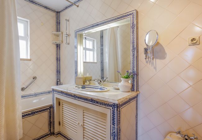 Villa em Tavira - VILLA JACARANDA, Quinta do Perogil Villa em Tavira - VILLA JACARANDA, Quinta do Perogil