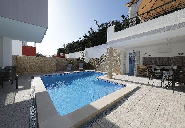Villa em Tavira - CASA JENNY, Quinta de Pegada Villa em Tavira - CASA JENNY, Quinta de Pegada