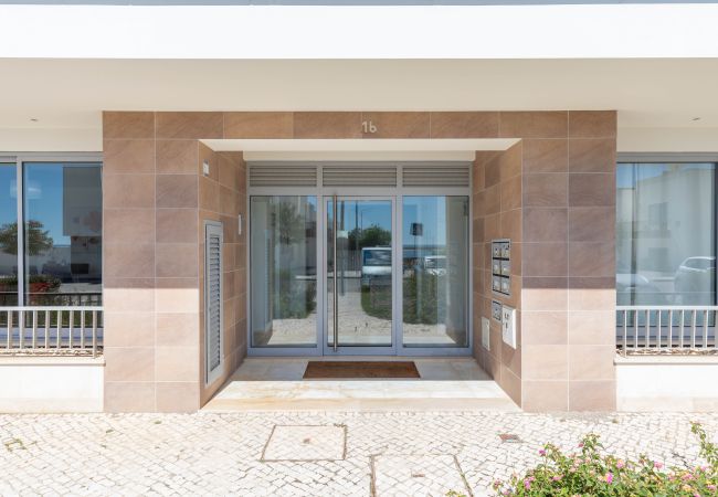 Apartamento em Fuseta - APARTMENT ROBINARA, Fishing Village  Apartamento em Fuseta - APARTMENT ROBINARA, Fishing Village