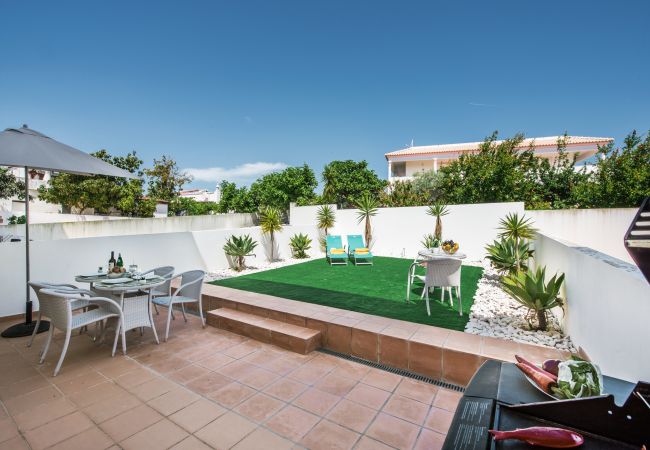 Apartamento em Fuseta - APARTMENT ROBINARA, Fishing Village  Apartamento em Fuseta - APARTMENT ROBINARA, Fishing Village