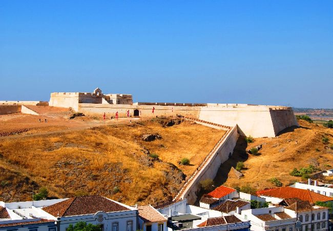 Villa em Tavira - CASA LUA AZUL, Serra da Zorra Villa em Tavira - CASA LUA AZUL, Serra da Zorra