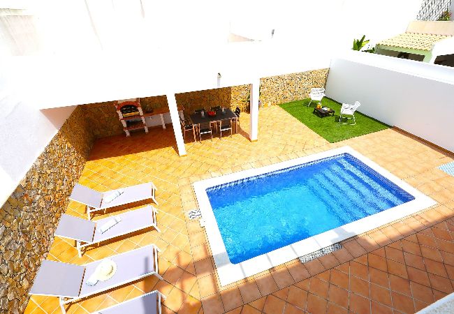 Villa em Tavira - CASA CAVA, Quinta de Pegada  Villa em Tavira - CASA CAVA, Quinta de Pegada