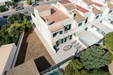 Casa geminada em Fuseta - CASA CHAMELEON, Upper Town