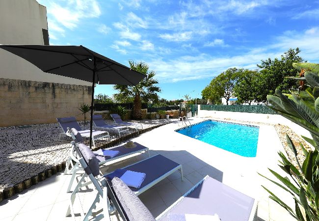 Villa em Tavira - VILLA DENGO, Quinta de Pegada Villa em Tavira - VILLA DENGO, Quinta de Pegada