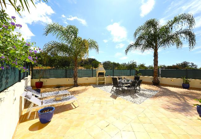 Villa em Tavira - VILLA DENGO, Quinta de Pegada Villa em Tavira - VILLA DENGO, Quinta de Pegada