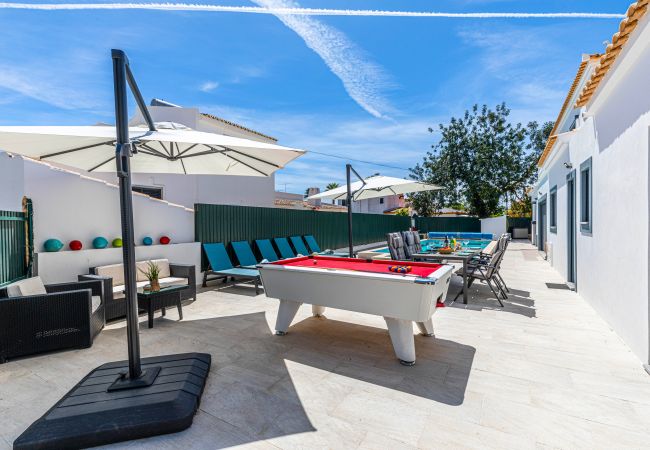 Villa em Tavira - CASA LEAH, Quinta da Barra Villa em Tavira - CASA LEAH, Quinta da Barra
