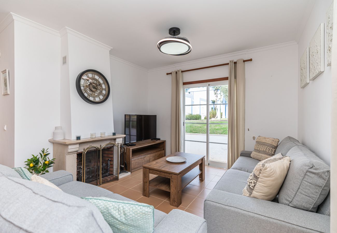 Casa geminada em Tavira - CASA DO ALTO, Quinta do Perogil