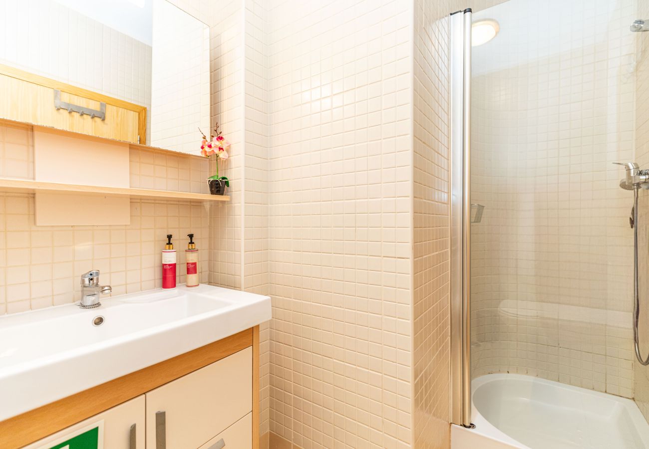 Apartamento em Santa Luzia - APARTMENT BALSA, Santa Luzia Village