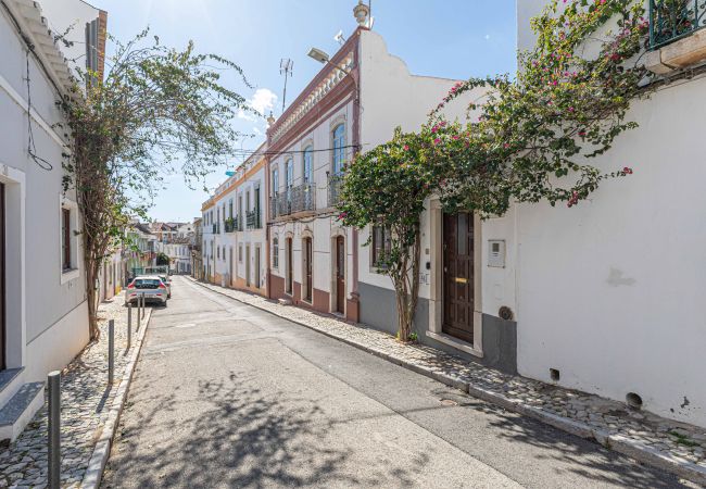Casa geminada em Tavira - CASA AMALIA, Town Centre Casa geminada em Tavira - CASA AMALIA, Town Centre
