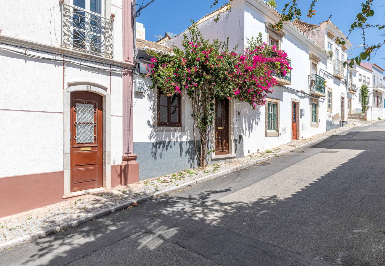 Casa geminada em Tavira - CASA AMALIA, Town Centre