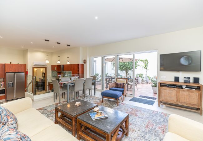 Villa in Tavira - VILLA AVENIDA, Town Centre Villa in Tavira - VILLA AVENIDA, Town Centre