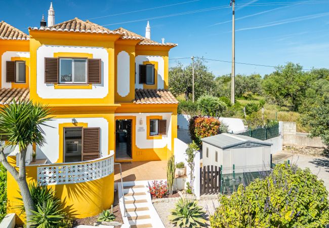 Terraced House in Tavira - CASA CHEILE, Urbanização Marlin Terraced House in Tavira - CASA CHEILE, Urbanização Marlin