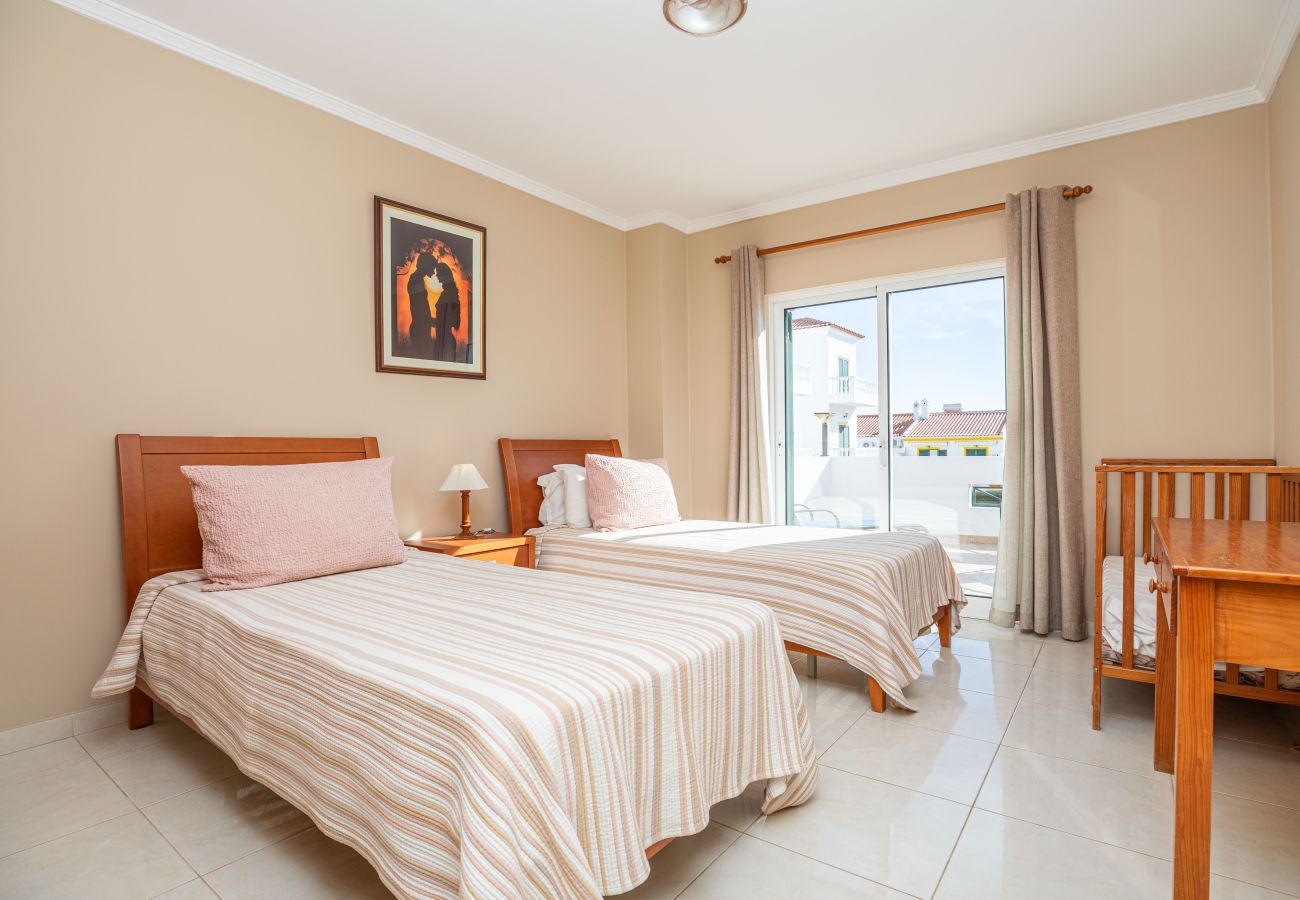 Villa in Altura - VILLA DO REGATO, Beach Village