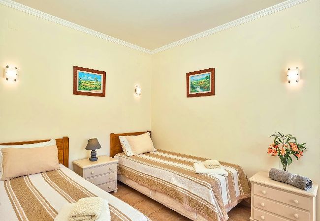 Villa in Altura - CASA BRANCA, Beach Village Villa in Altura - CASA BRANCA, Beach Village