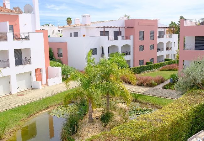 Terraced House in Cabanas de tavira - CASA PIPS, O Pomar Resort Terraced House in Cabanas de tavira - CASA PIPS, O Pomar Resort