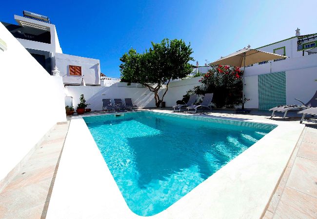 Villa in Santa Luzia - VILLA LIMOEIRO, Santa Luzia Fishing Village Villa in Santa Luzia - VILLA LIMOEIRO, Santa Luzia Fishing Village