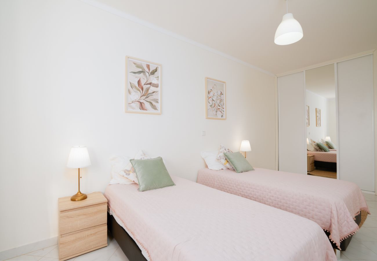Terraced House in Fuseta - CASA CHAMELEON, Upper Town