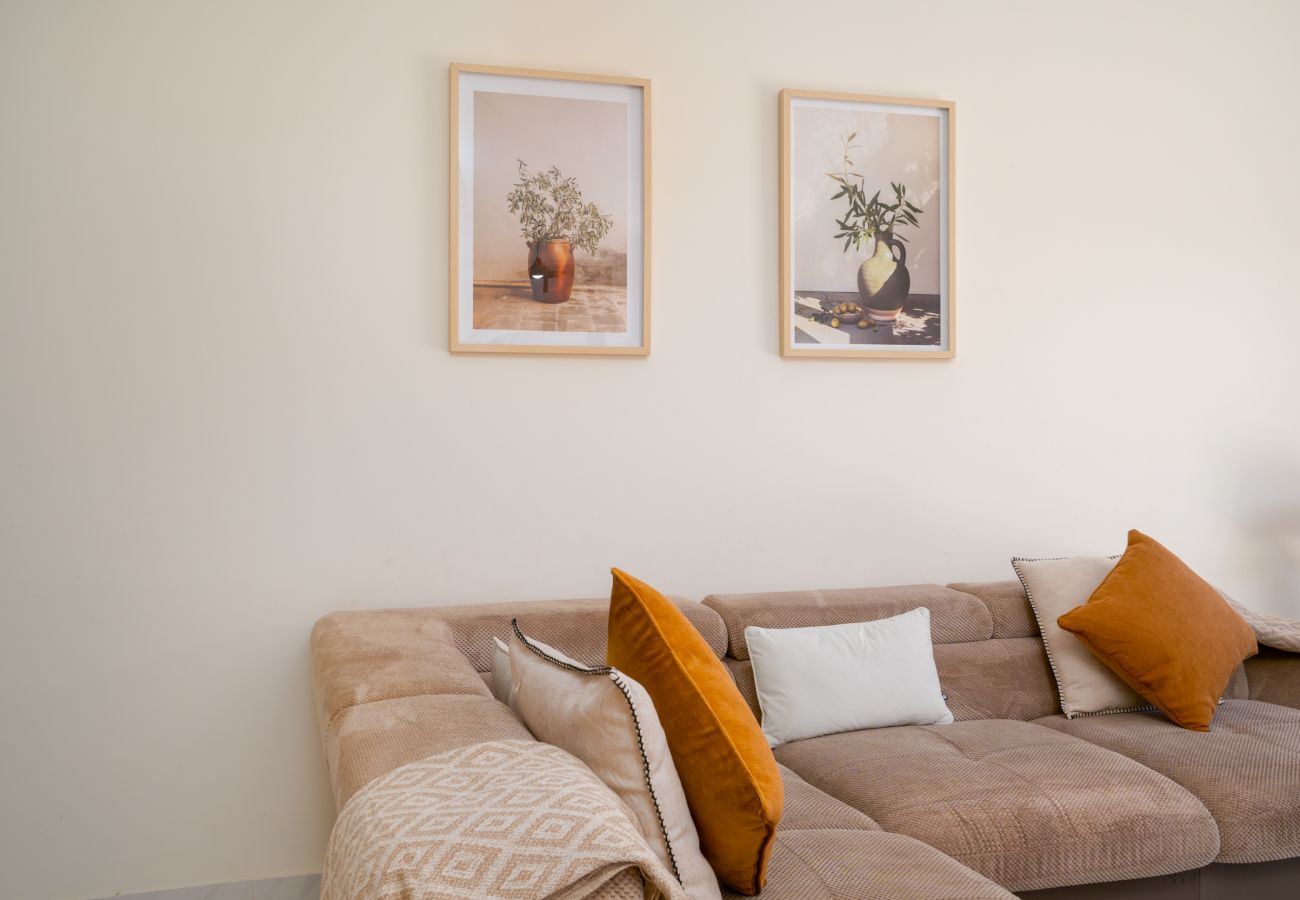Terraced House in Fuseta - CASA CHAMELEON, Upper Town