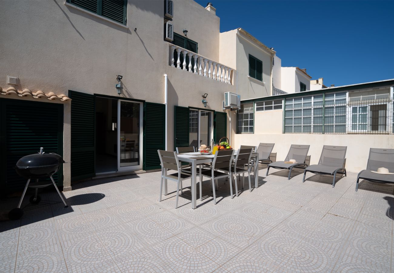 Terraced House in Fuseta - CASA CHAMELEON, Upper Town