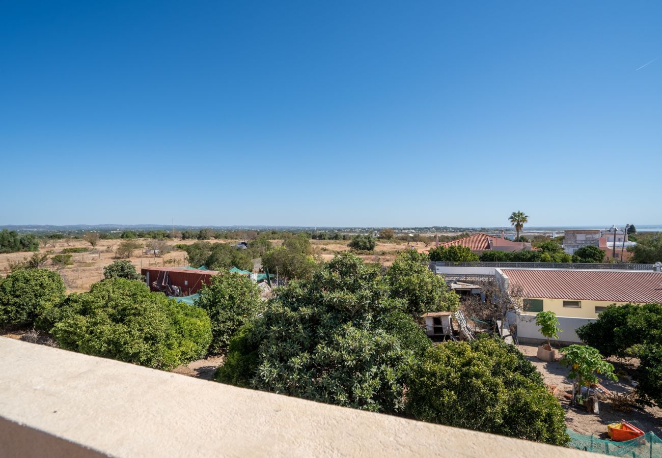 Terraced House in Fuseta - CASA CHAMELEON, Upper Town