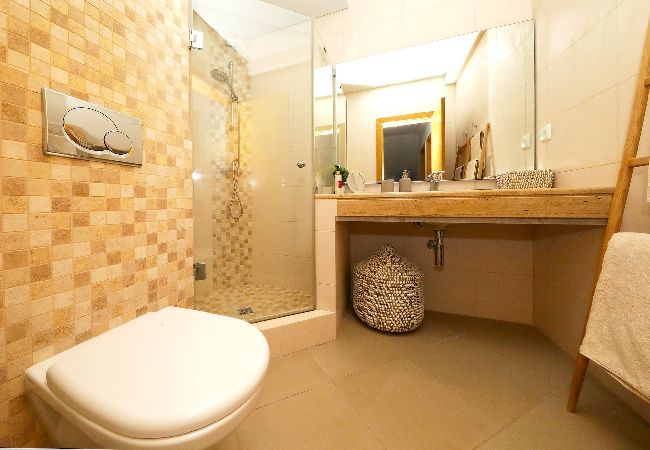 Villa in Tavira - CASA FRANGIPANI, Quinta da Foz  Villa in Tavira - CASA FRANGIPANI, Quinta da Foz