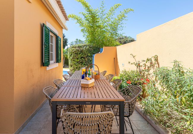 Villa in Tavira - TAVIRA MAR E SOL, Mato Santo Espirito Villa in Tavira - TAVIRA MAR E SOL, Mato Santo Espirito