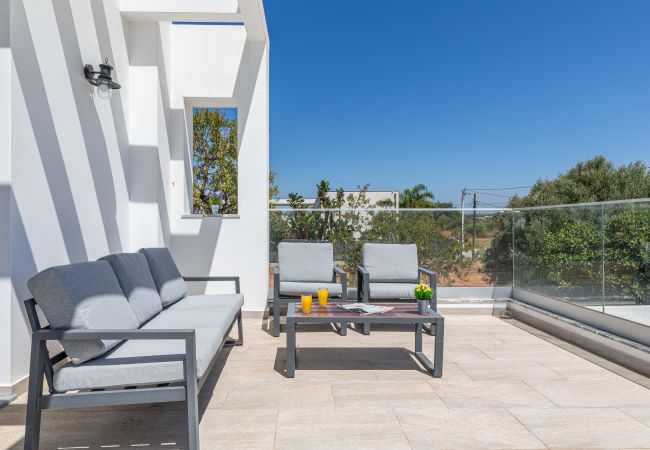 Villa in Santa Luzia - CASA BRANCA (B), Fishing Village  Villa in Santa Luzia - CASA BRANCA (B), Fishing Village