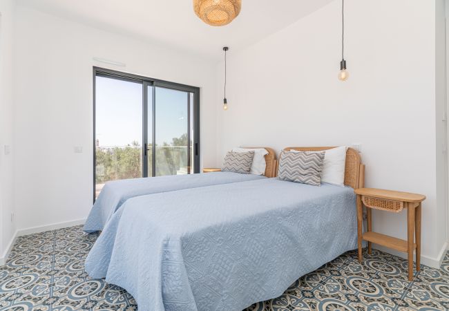 Villa in Santa Luzia - CASA BRANCA (B), Fishing Village  Villa in Santa Luzia - CASA BRANCA (B), Fishing Village